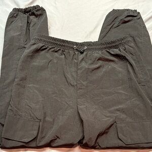 Rue21 Old School 90s High-Rise Multi-Pocket Cargo Nylon Joggers M NWT